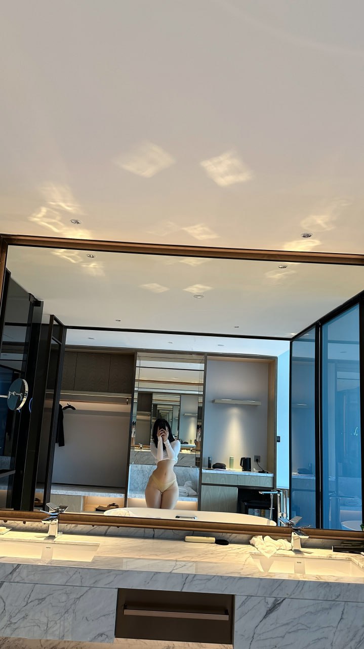 俏妞qiaoniuTT – 男友衬衫 [23P]套图库-美女套图库-精美私房套图库套图库站